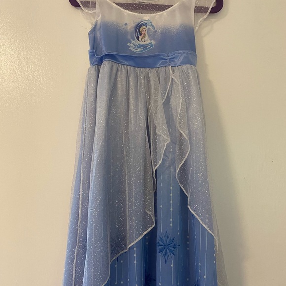 Frozen II Elsa Sleep Dress - Picture 5 of 5